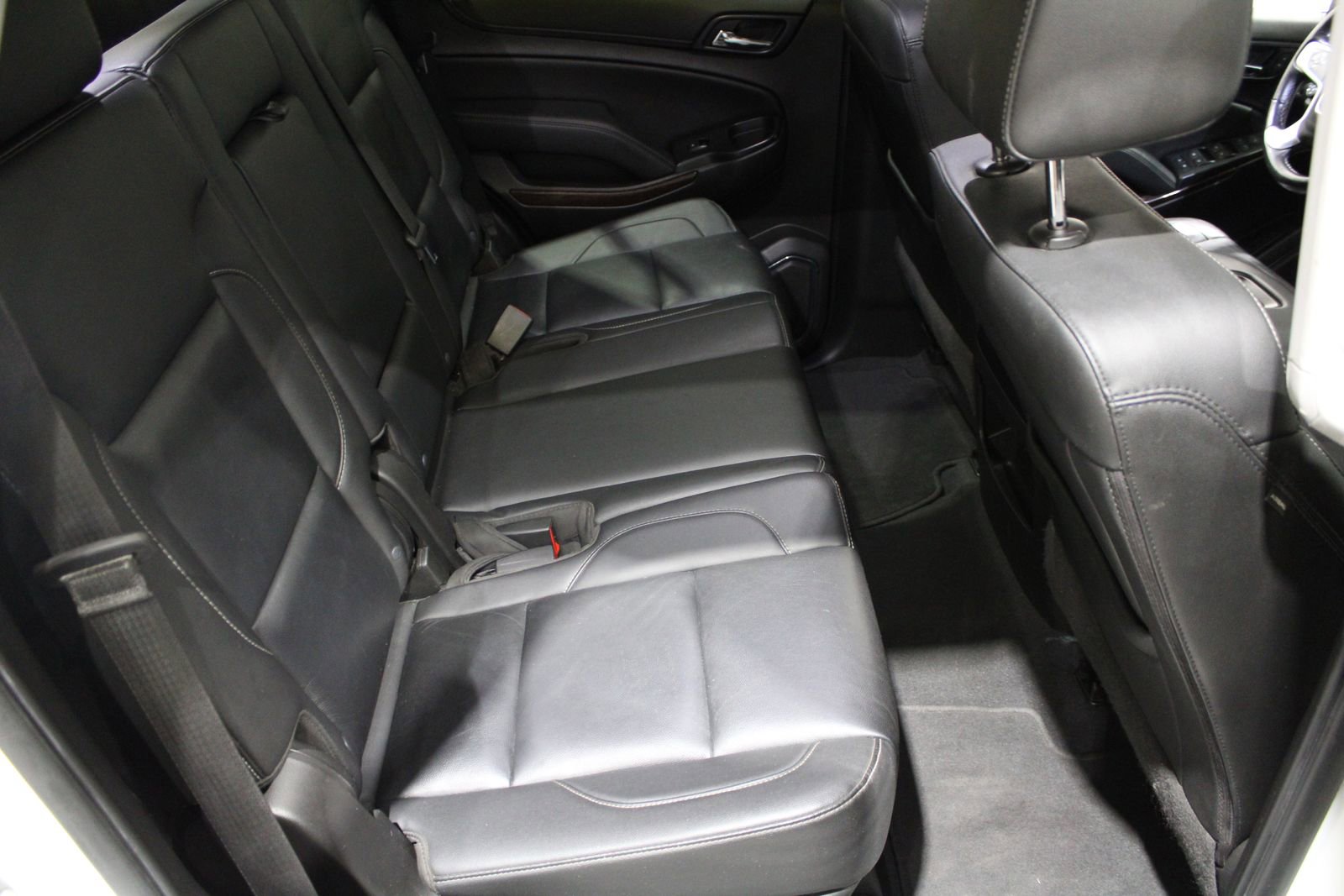 Used 2019 GMC Yukon SLT image 42