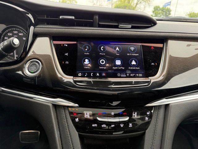 Used 2024 Cadillac XT6 Sport w/ Platinum Package AWD/4WD image 17