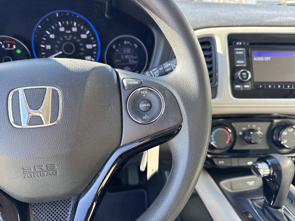 Used 2021 Honda HR-V LX image 41