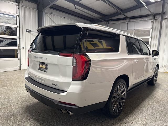 Used 2025 GMC Yukon XL Denali Ultimate image 25