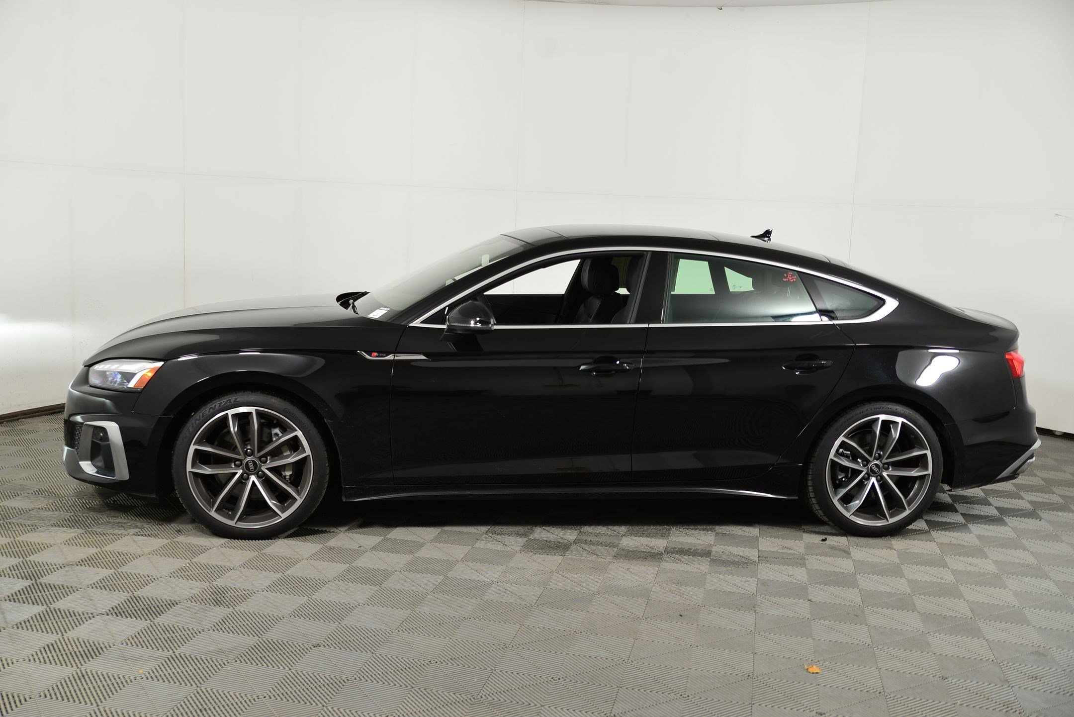 Certified 2023 Audi A5 2.0T Premium Plus w/ Premium Plus image 2
