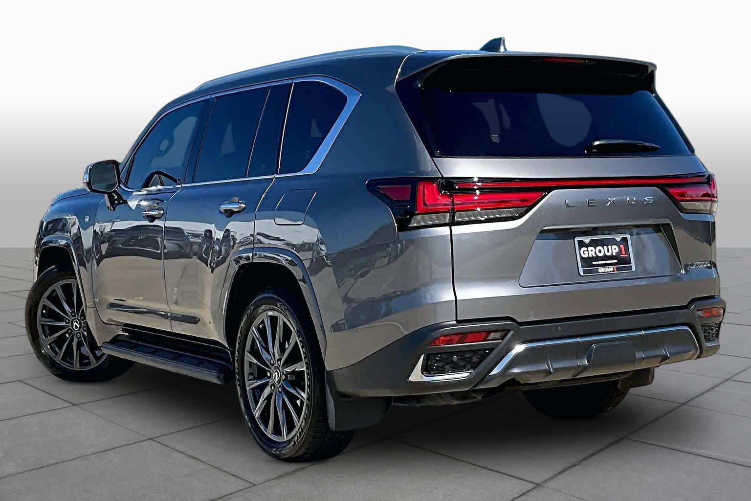 Used 2026 Lexus LX 600 F Sport w/ Accessory Package (Z1) AWD/4WD image 12