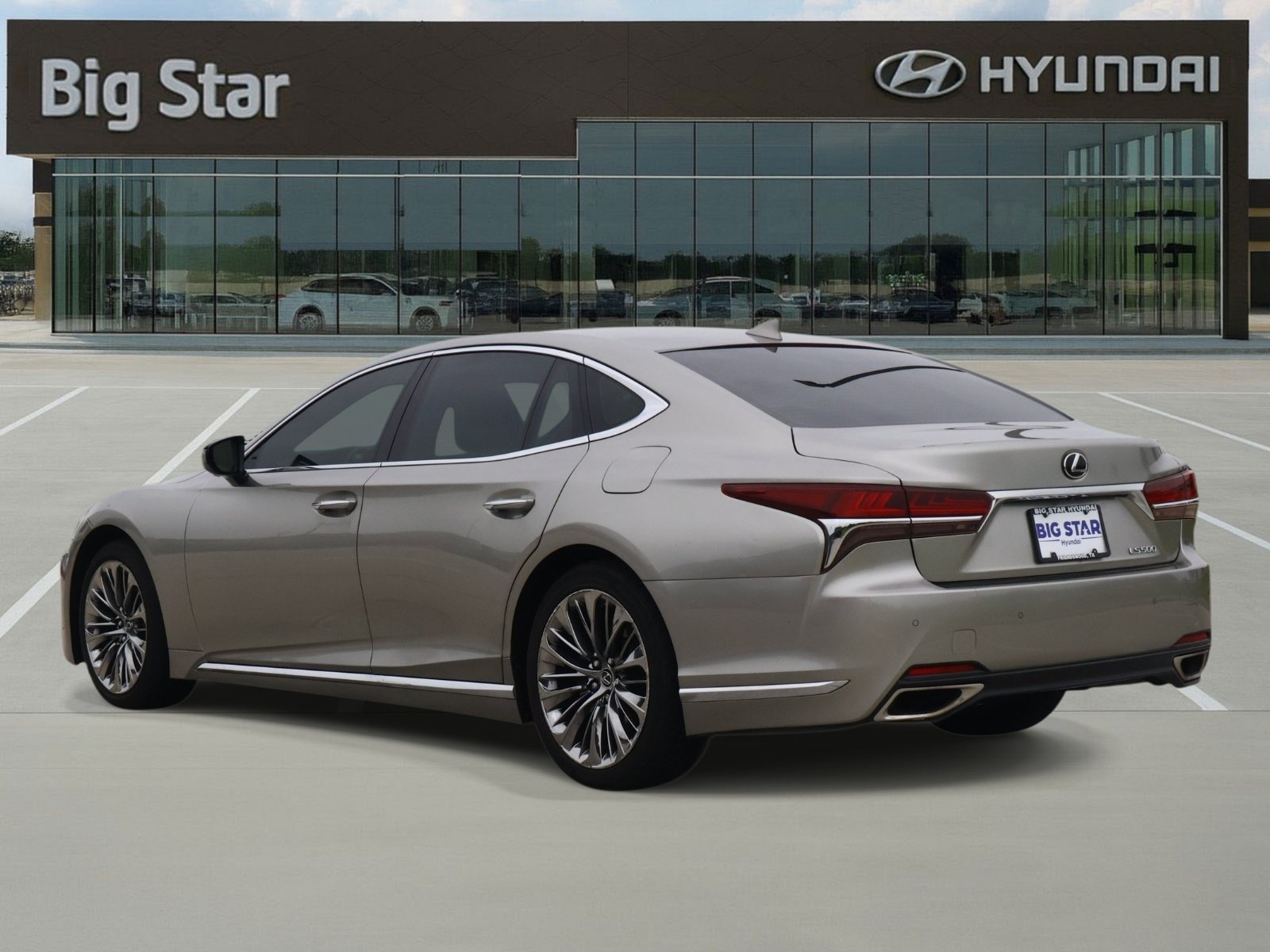 Used 2020 Lexus LS 500 w/ Interior Upgrade Package RWD image 3