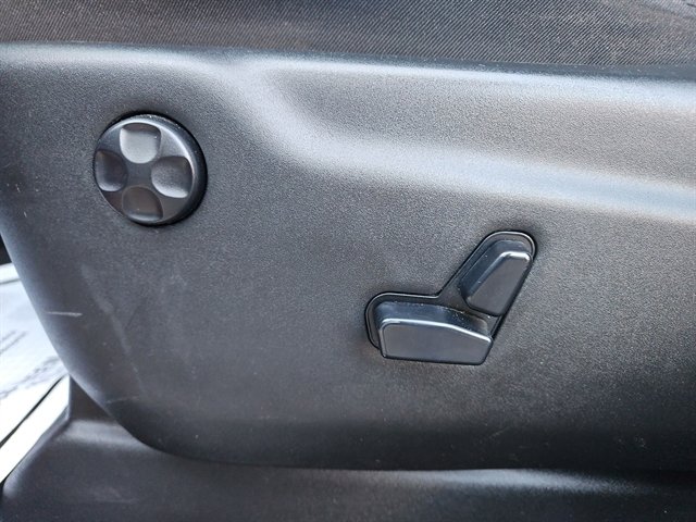 Used 2020 Dodge Durango GT image 40