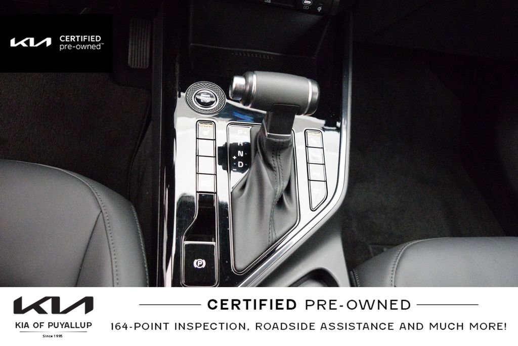 Used 2024 Kia Niro EX FWD image 24