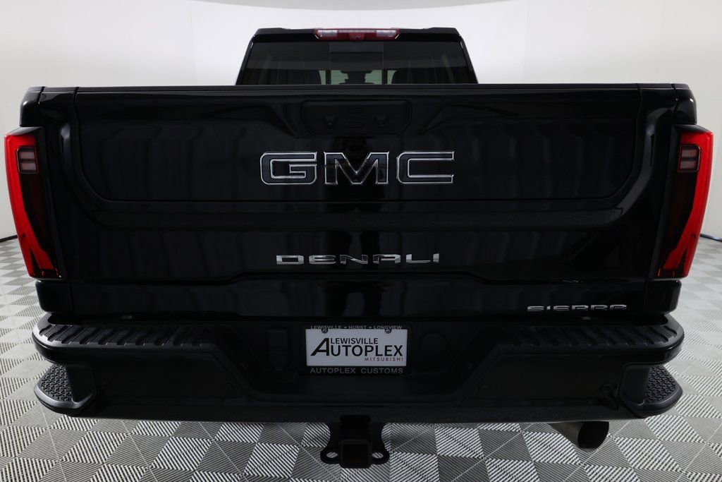 Used 2024 GMC Sierra 3500 Denali Ultimate image 6