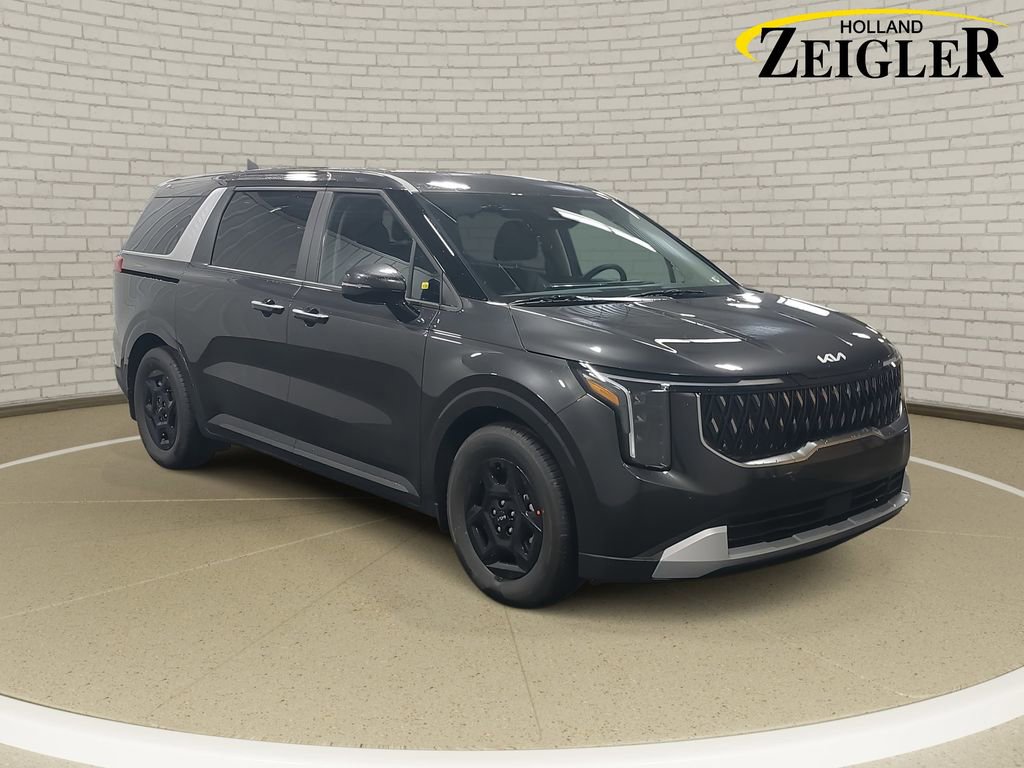 New 2026 Kia Carnival FWD video 3