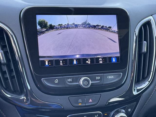 Used 2023 Chevrolet Equinox Premier FWD image 17