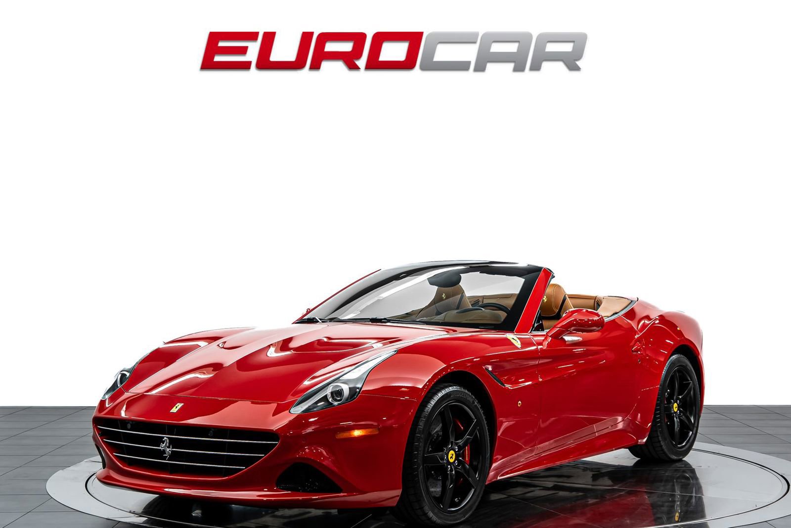 Used 2016 Ferrari California T image 1