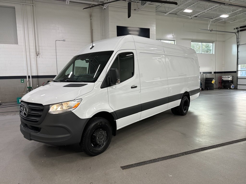New 2025 Mercedes-Benz Sprinter 3500