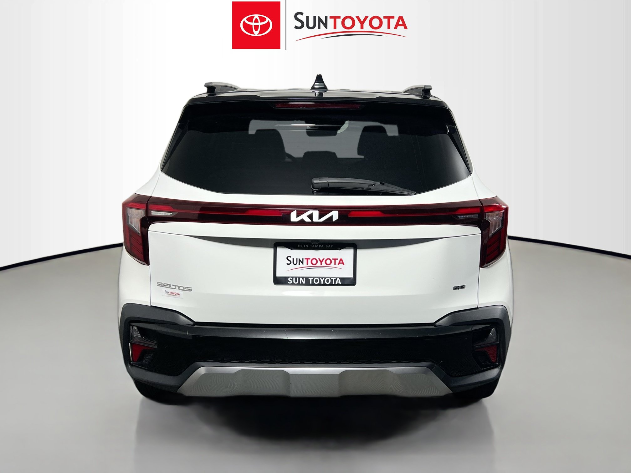 Used 2024 Kia Seltos S AWD/4WD image 5