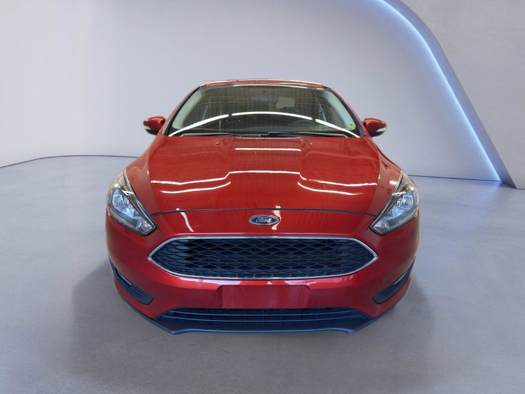 Used 2018 Ford Focus SEL FWD image 2