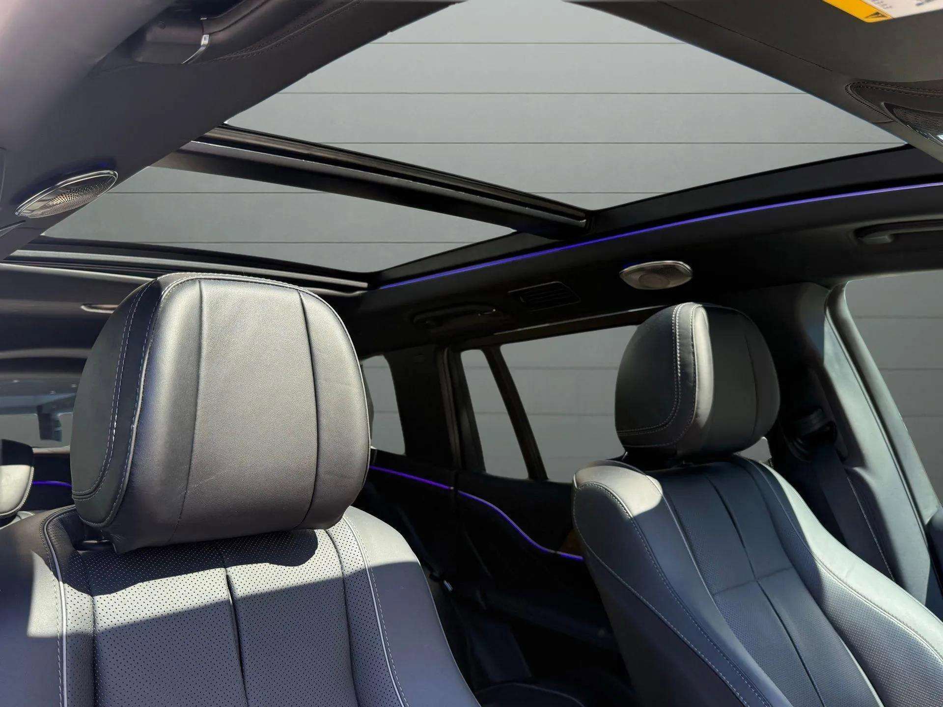 Used 2023 Mercedes-Benz Maybach GLS 600 4MATIC image 46