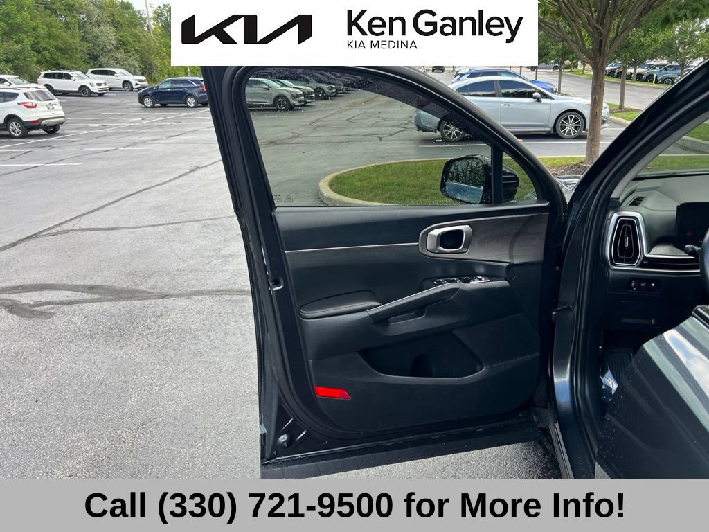 Certified 2024 Kia Sorento X-Line EX AWD/4WD image 24