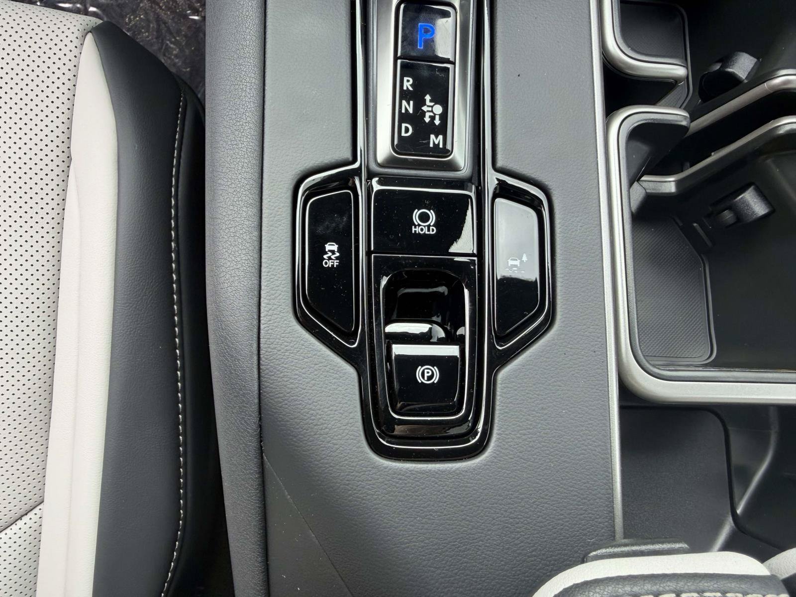 New 2026 Lexus TX 500h AWD w/ Technology Package image 18