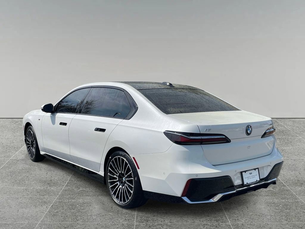 Used 2024 BMW i7 eDrive50 w/ M Sport Package image 3