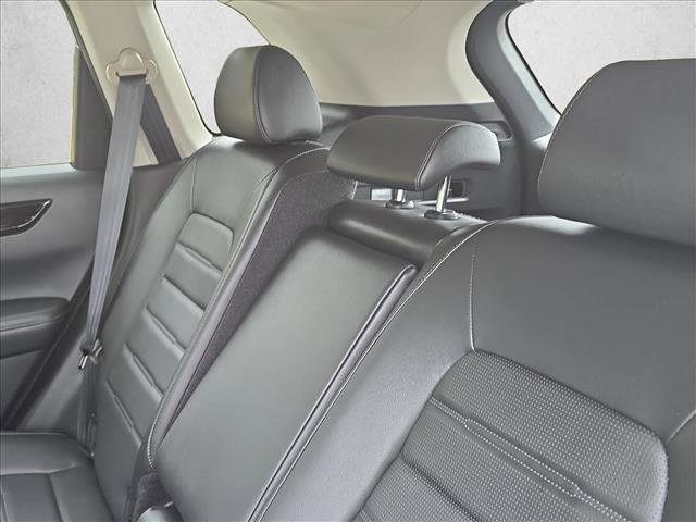 Used 2024 Honda CR-V EX-L image 18