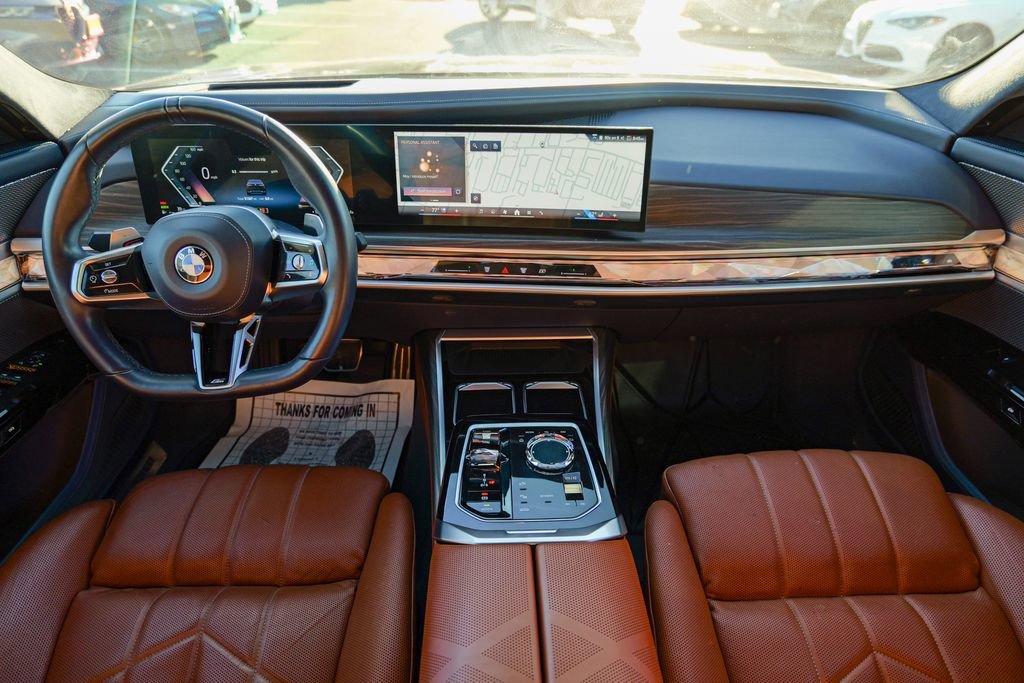 Used 2023 BMW 760i xDrive w/ Executive Package AWD/4WD image 41
