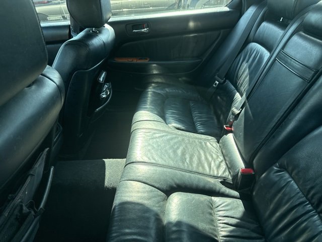 Used 2000 Lexus LS 400 image 5