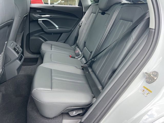 New 2025 Audi Q5 Premium Plus w/ Premium Plus image 24