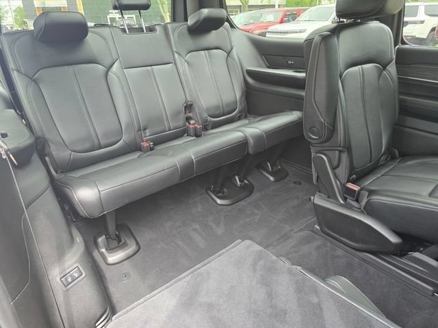 Used 2024 Jeep Wagoneer Series II w/ Convenience Group I AWD/4WD image 38