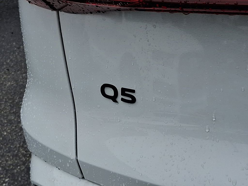 Used 2025 Audi Q5 Premium Plus AWD/4WD image 29