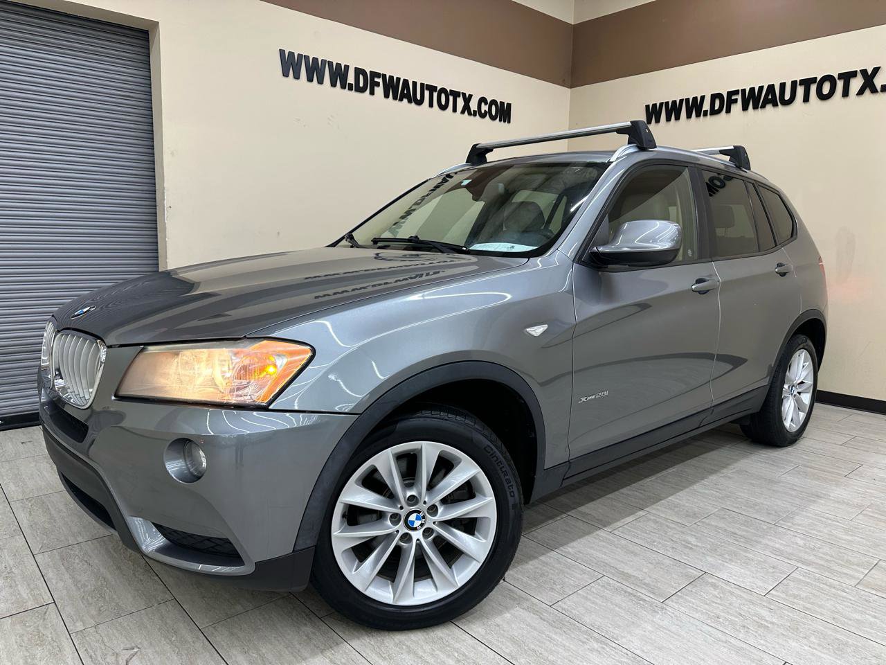 Used 2013 BMW X3 xDrive28i AWD/4WD image 1