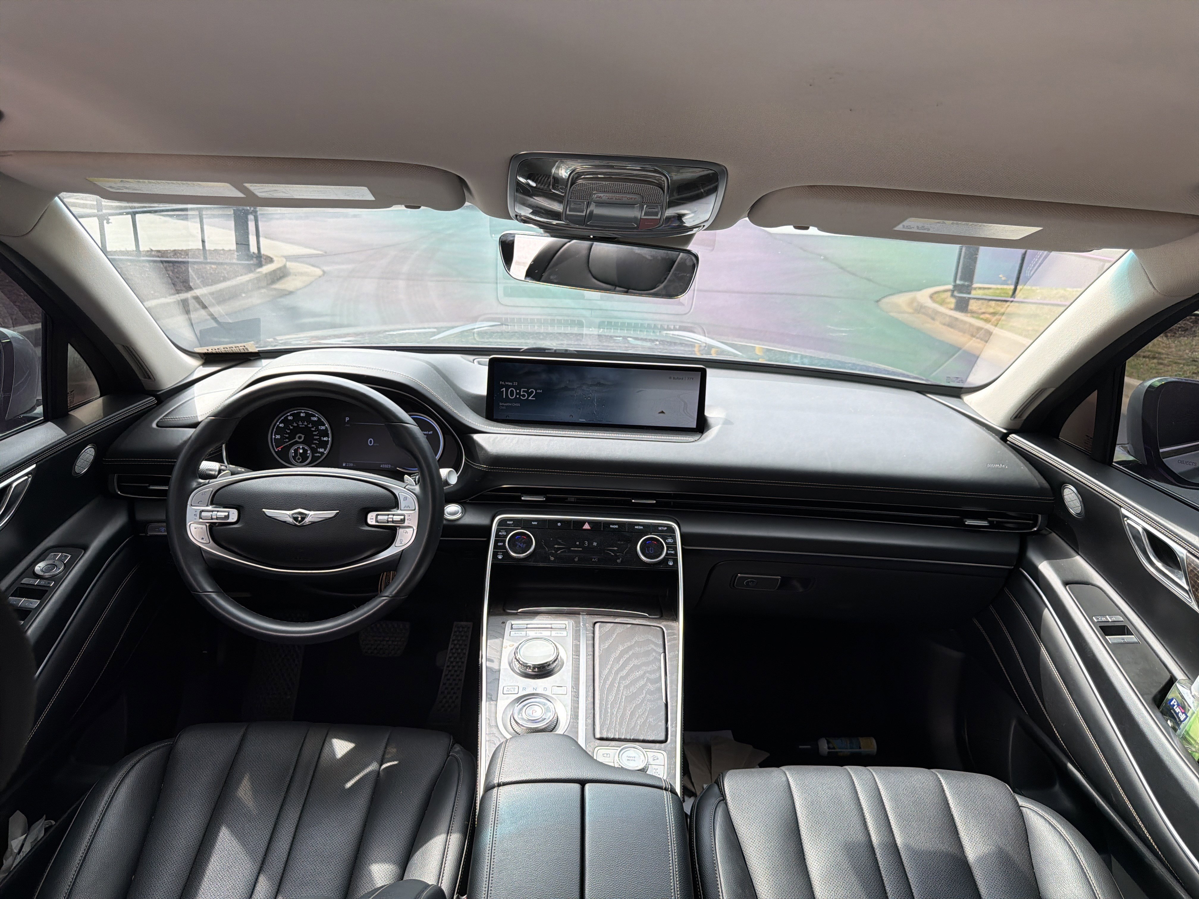 Used 2024 Genesis GV80 2.5T AWD/4WD image 17