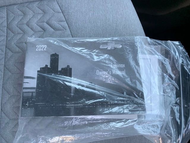 Used 2022 Chevrolet Equinox LT AWD/4WD image 32