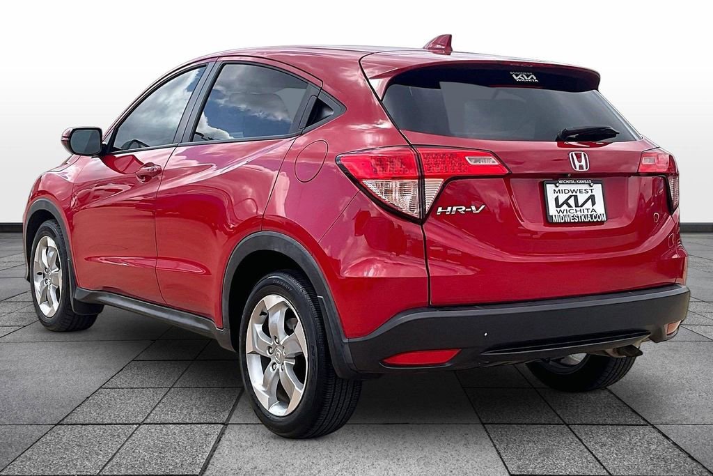 Used 2017 Honda HR-V EX image 11
