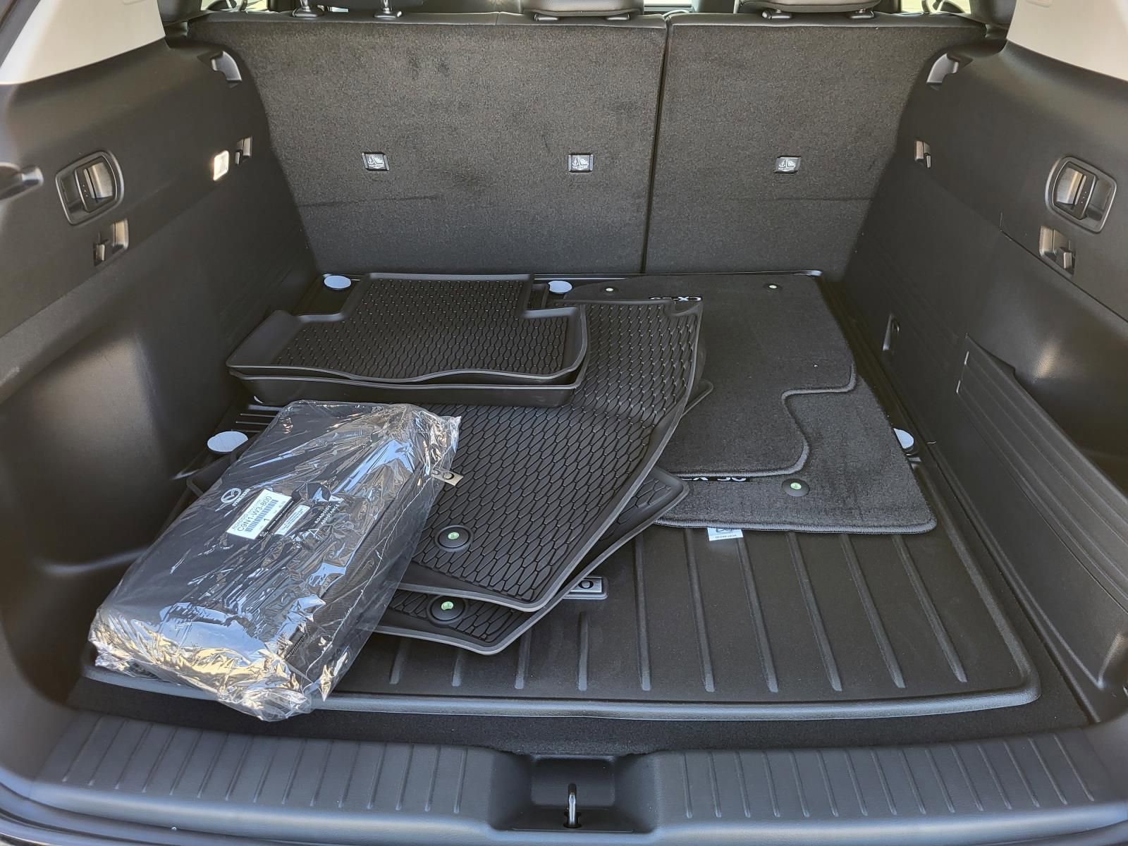 New 2026 MAZDA CX-50 AWD 2.5 Hybrid w/ Weather Package image 10