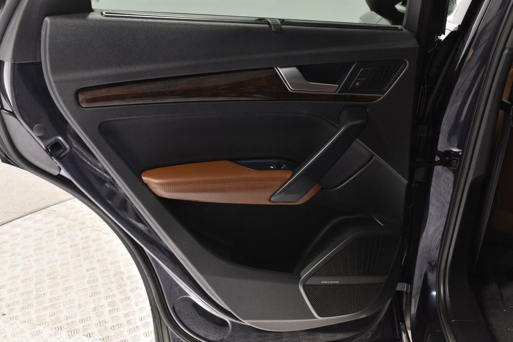 Used 2019 Audi Q5 2.0T Premium Plus w/ Premium Plus Package image 26