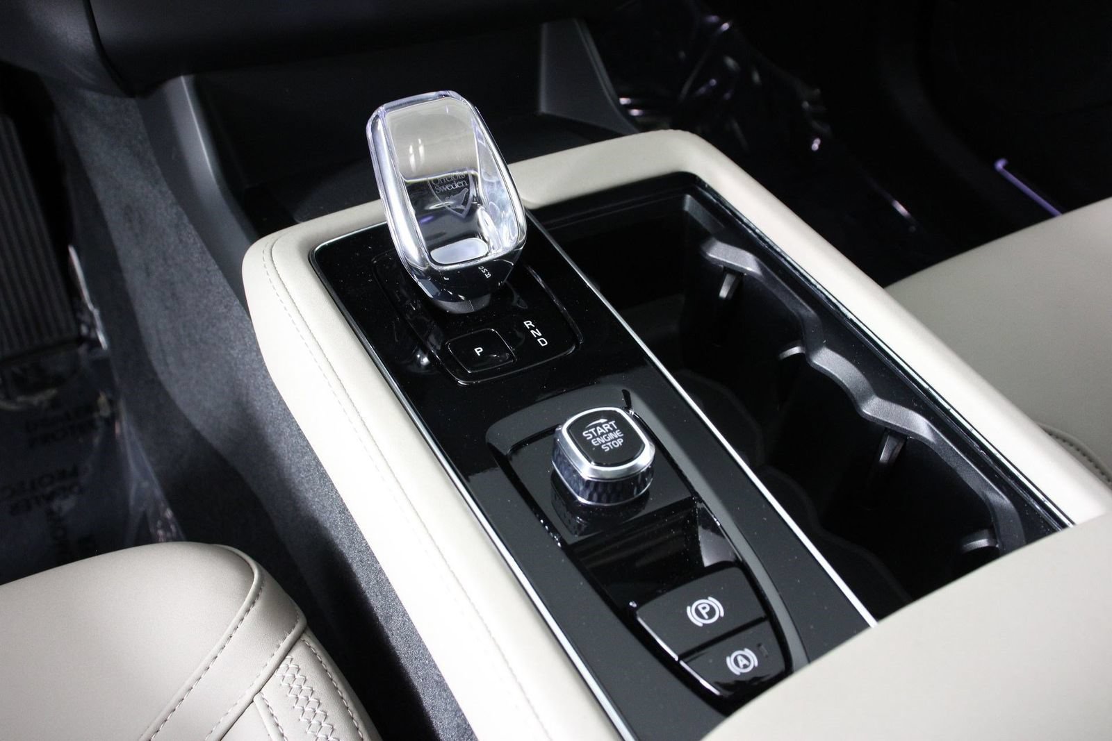Certified 2026 Volvo XC90 B5 Core AWD/4WD image 15