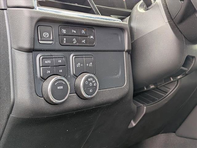 Certified 2025 Chevrolet Suburban Z71 AWD/4WD image 14