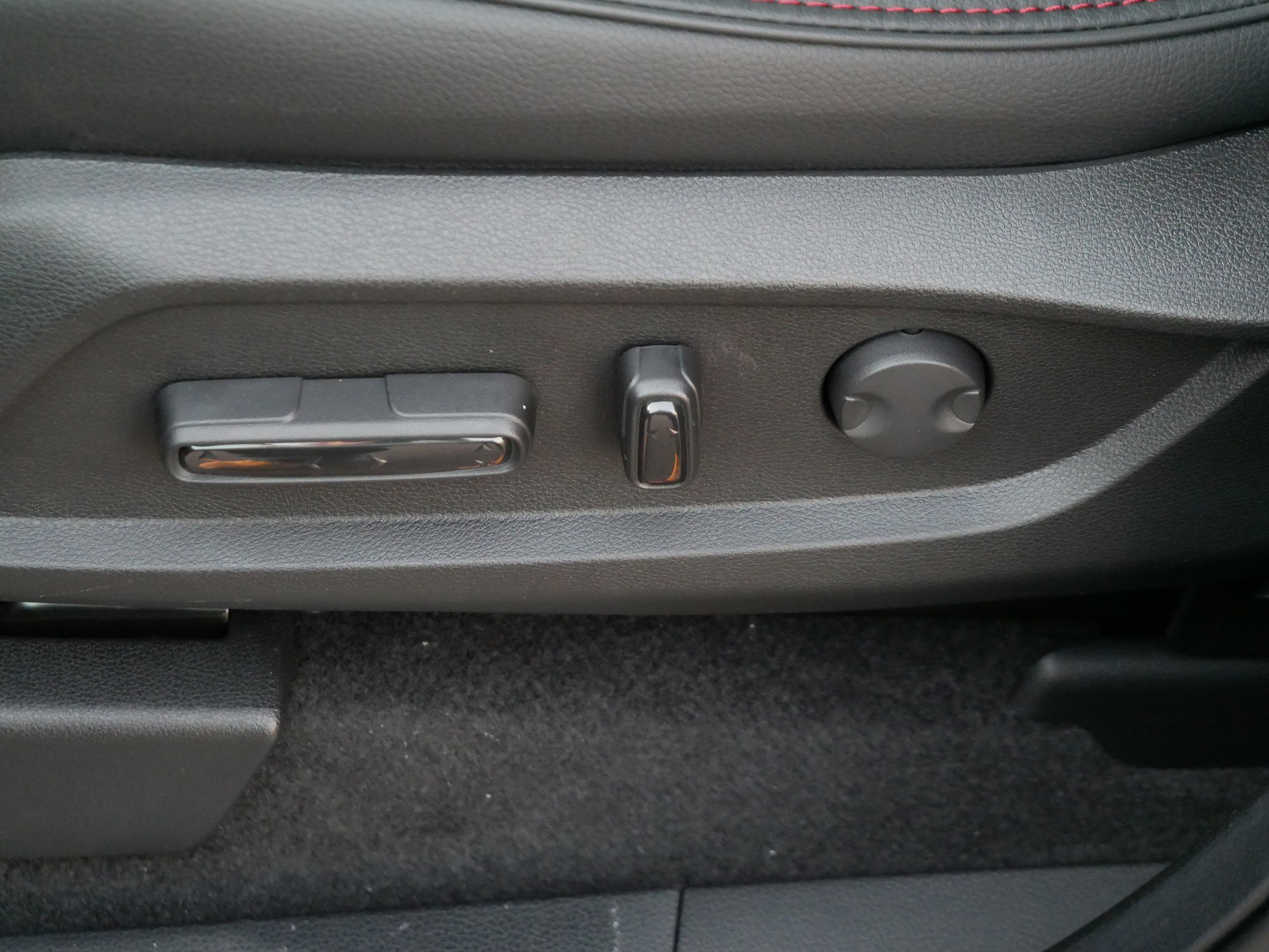 New 2026 Honda Pilot Black Edition image 16