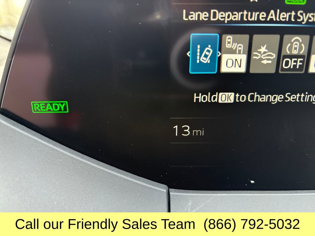 New 2026 Toyota Prius SE image 17