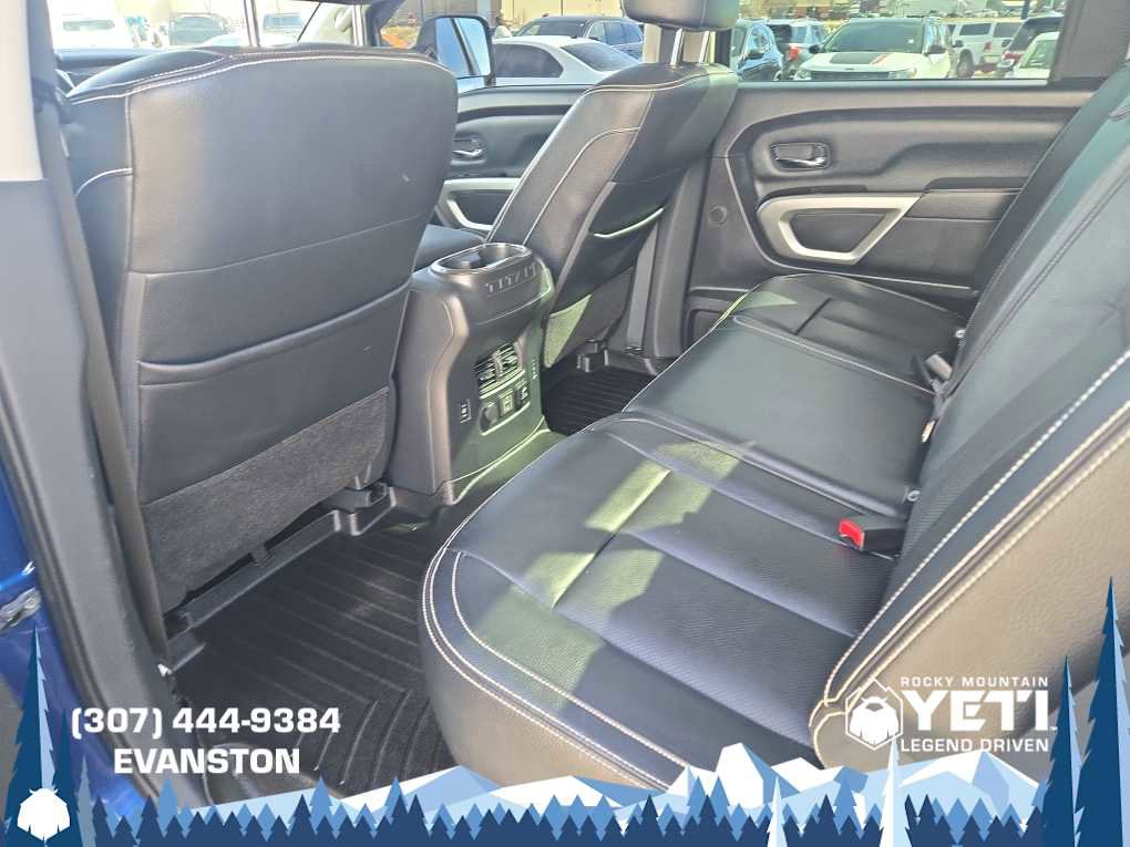 Used 2019 Nissan Titan PRO-4X w/ Pro-4x Convenience Package image 12