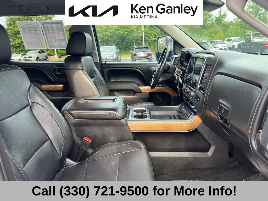 Used 2017 Chevrolet Silverado 1500 LTZ w/ LTZ Plus Package AWD/4WD image 52