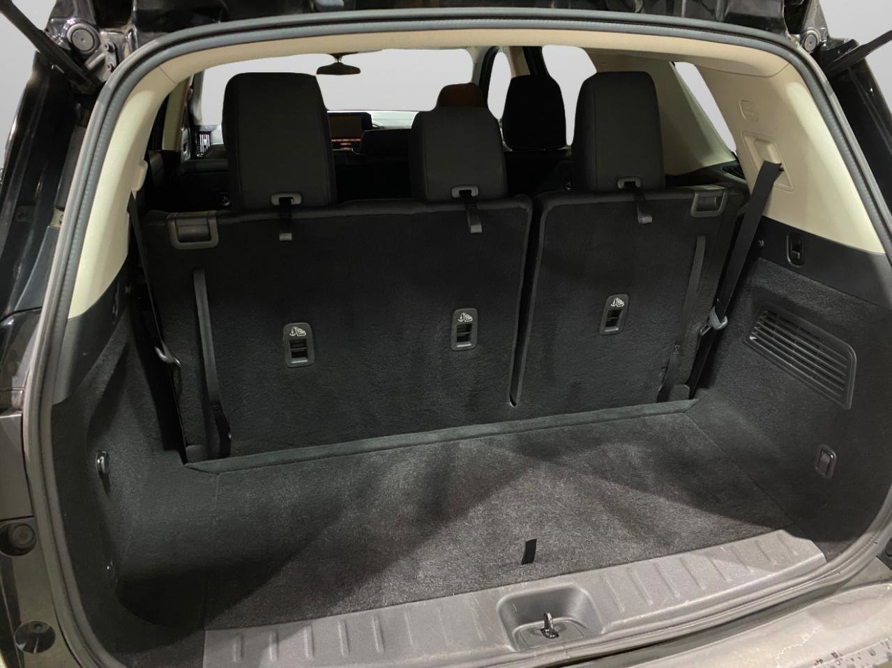 Used 2022 Nissan Pathfinder S image 15