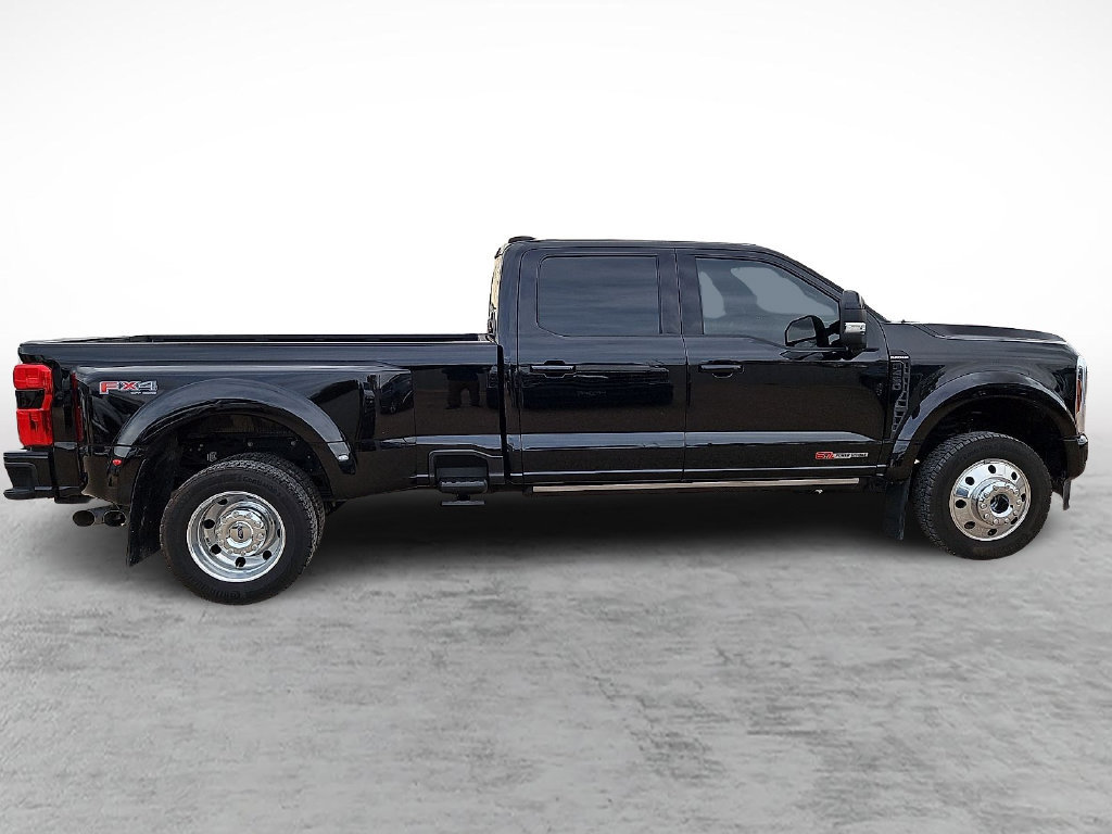 Certified 2026 Ford F450 Platinum w/ FX4 Off-Road Package AWD/4WD image 12