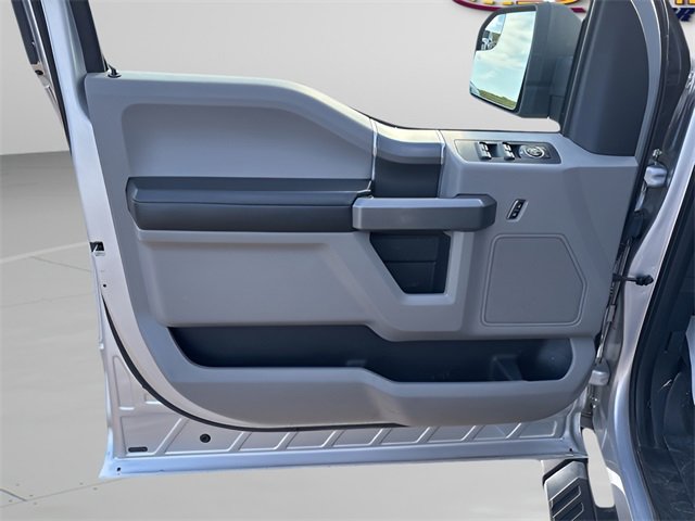 Used 2015 Ford F150 XLT w/ Equipment Group 301A Mid image 6