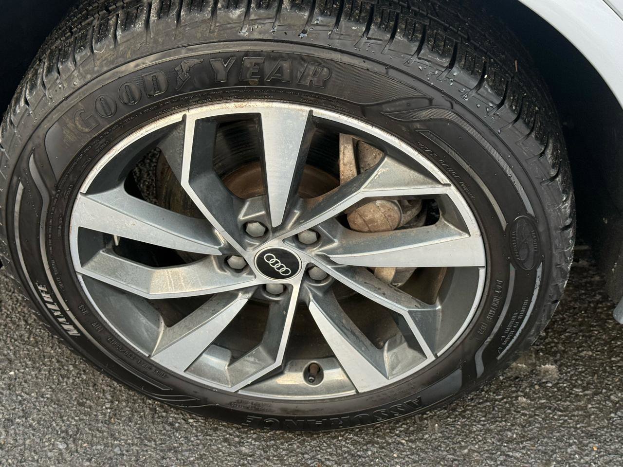 Used 2021 Audi Q5 2.0T Premium w/ Convenience Package image 29