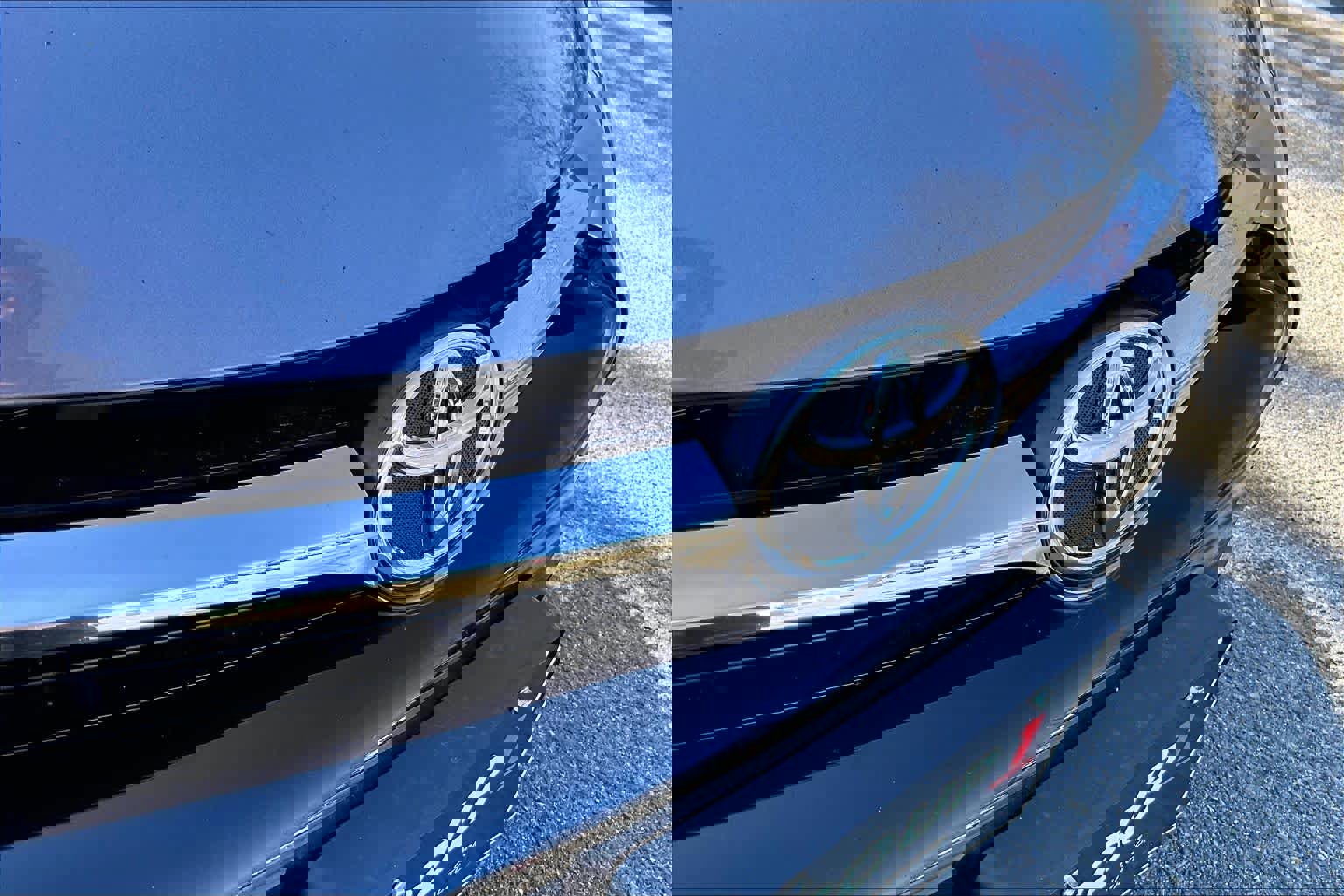 Used 2017 Toyota Camry SE FWD image 28