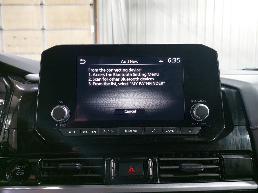 Used 2025 Nissan Pathfinder SV image 25