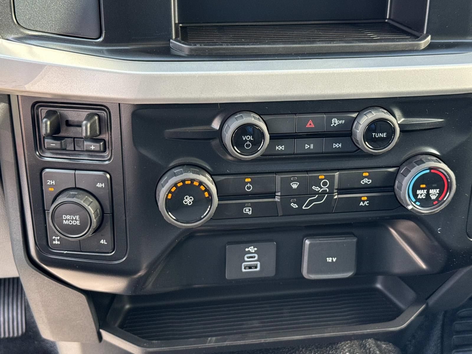 New 2026 Ford F250 XL AWD/4WD image 16