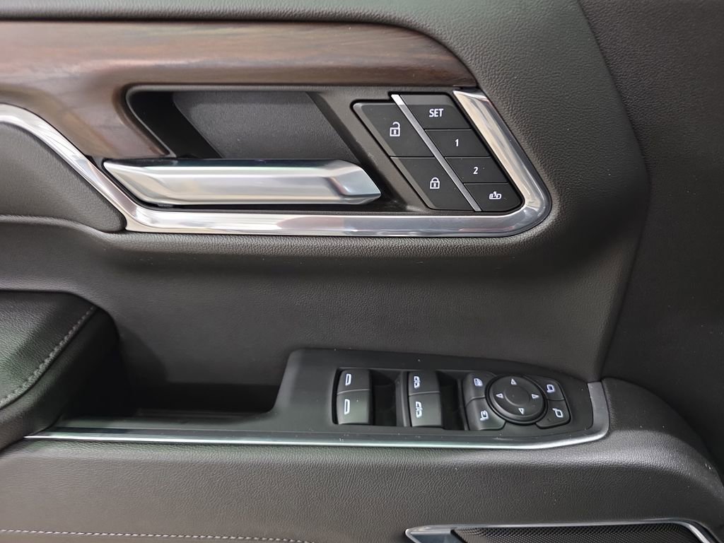 Used 2024 GMC Sierra 1500 SLT image 29