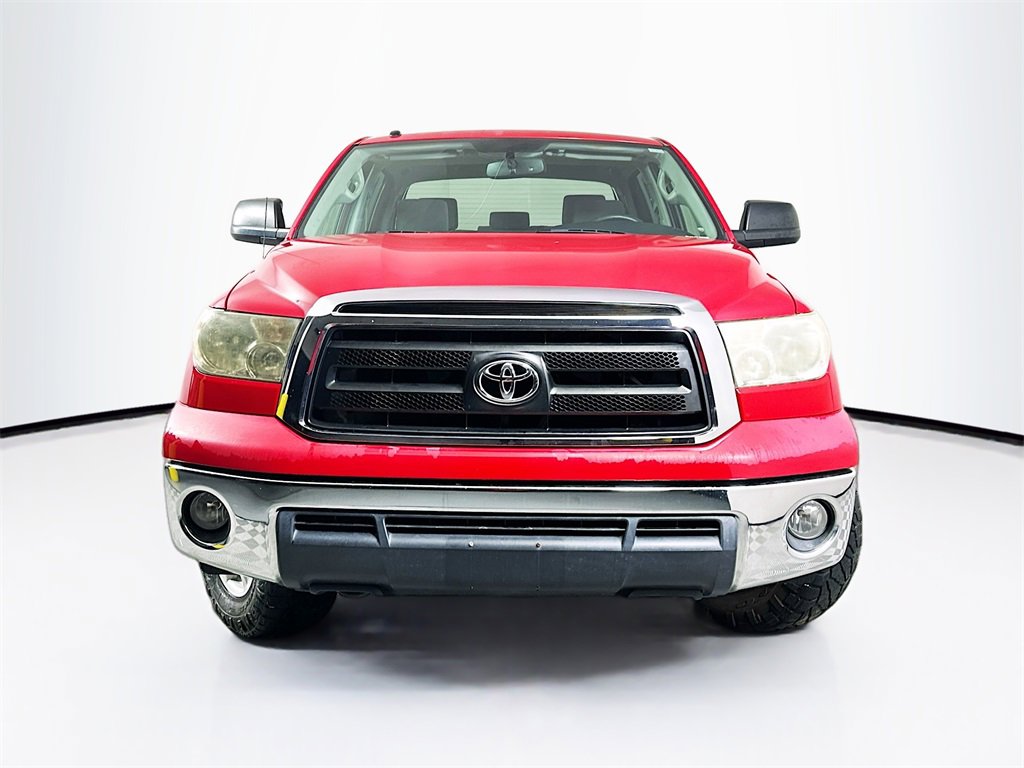 Used 2013 Toyota Tundra 4x4 CrewMax w/ SR5 Pkg image 5