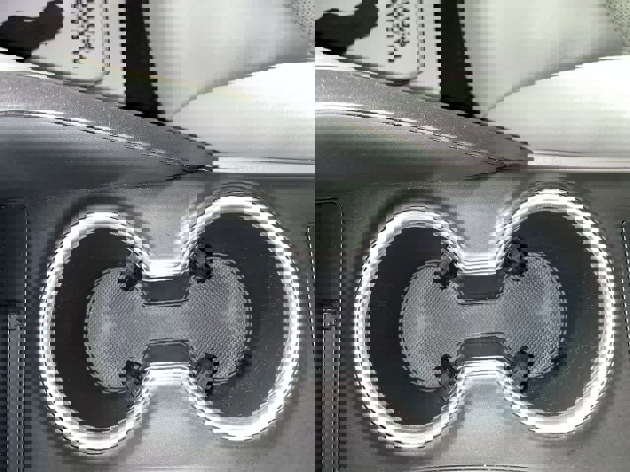 Used 2024 Toyota Camry XLE w/ Navigation Package image 21