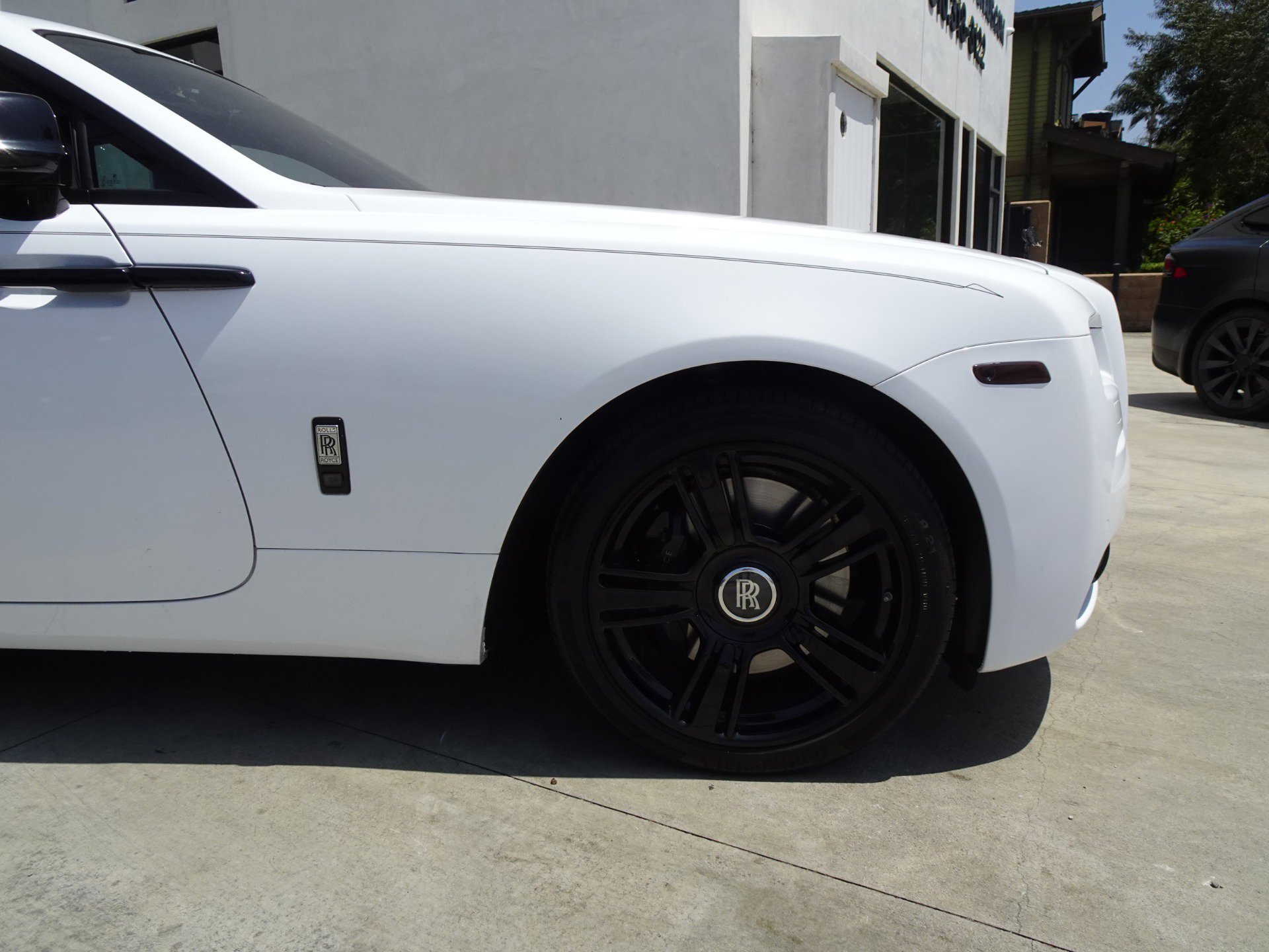 Used 2015 Rolls-Royce Wraith RWD image 11