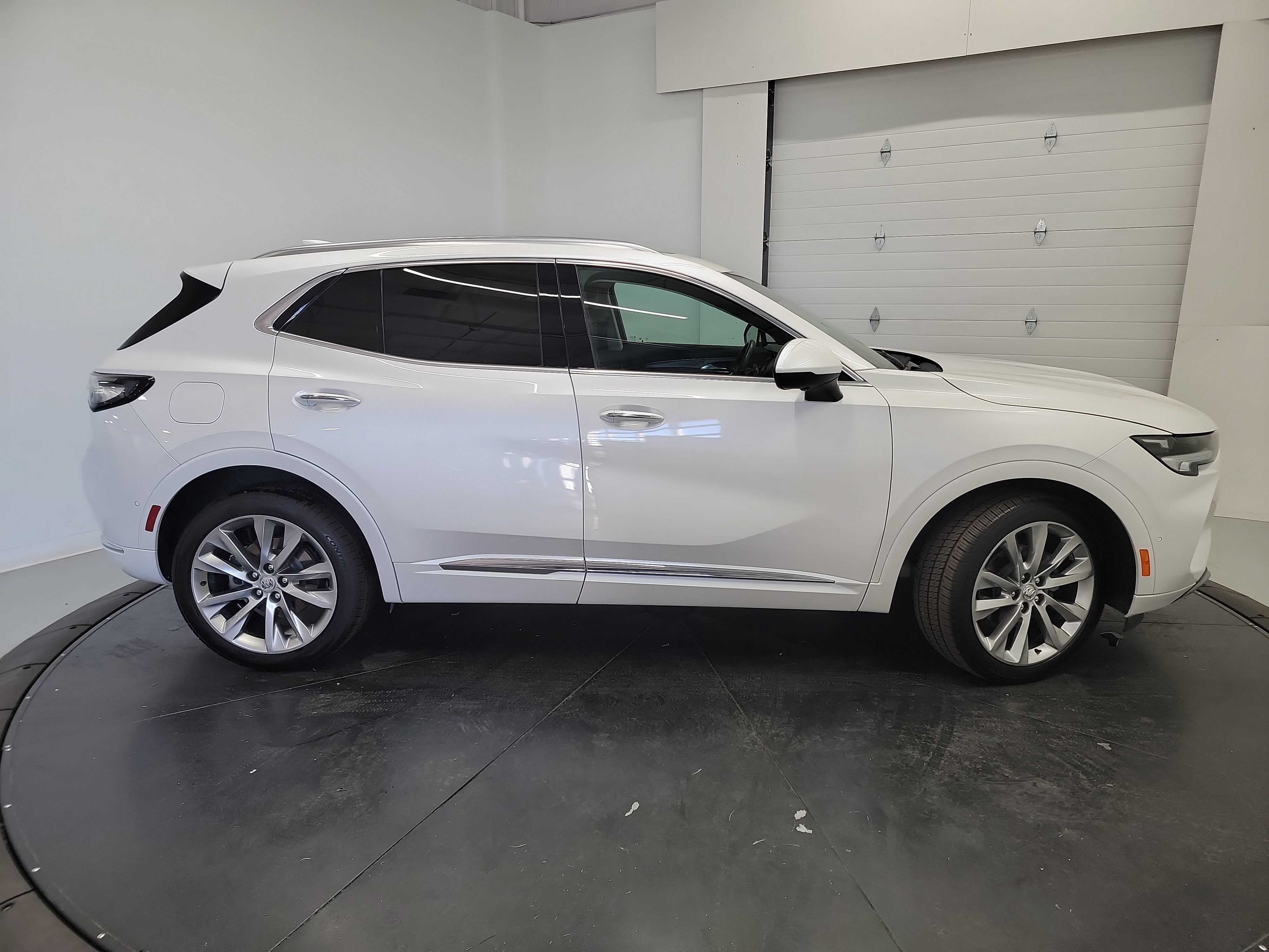 Used 2023 Buick Envision Avenir AWD/4WD image 11